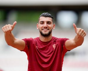 La cantidad que le exige el Sevilla al Valencia por Rafa Mir