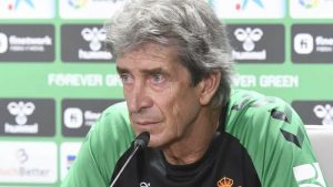 😤 Pellegrini descontento con la actitud de dos futbolistas