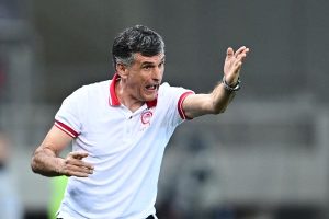 👎 Mendi sigue dejando mal a Víctor Orta
