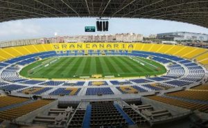 🟡 Jugador de Las Palmas que gusta para relevar a Johnny Cardoso