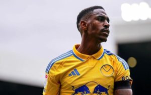 💥 Otro club de La Liga que quiere a Junior Firpo