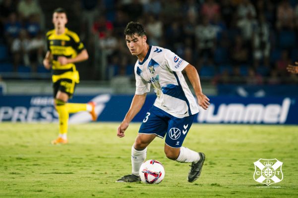 📞💥 Aarón Martín da respuesta al Sevilla FC