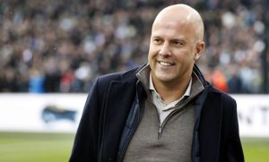 🚨 Arne Slot pide con urgencia el fichaje de un sevillista