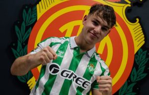 🇪🇸 Un equipo de La Liga se posiciona para fichar a Ángel Ortiz