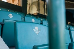 🗣️ Transmite al Real Betis que tiene un acuerdo para irse definitivamente
