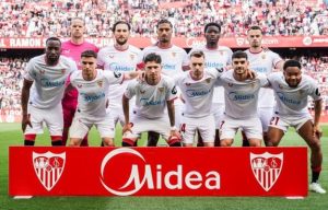 🔥 Caparrós prepara una nueva delantera para El Sadar