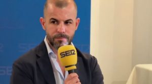 👔 Reunión para acordar una venta millonaria