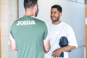 🤕 Comienzan los problemas para Ayoze Pérez