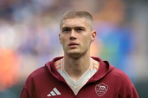 🇺🇦 Acuerdo con Artem Dovbyk