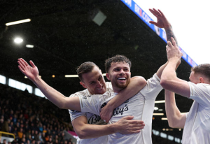 🌳 El Real Betis se enfrenta a un equipo de casi 600 millones