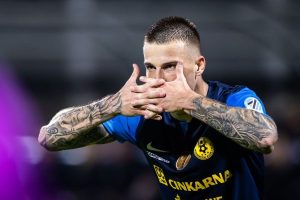 ☎️ Antonio Cordón se pone en contacto con uno de los máximos goleadores de Europa