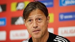 Almeyda teme una salida clave en enero