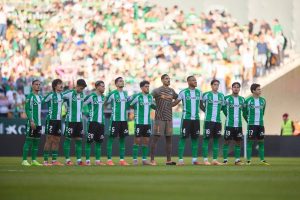 El Betis anuncia la lesión de un titular indiscutible que se pierde el derbi