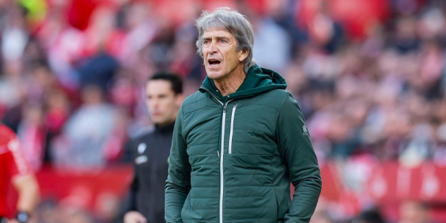 Pellegrini raja de lo ocurrido en el derbi