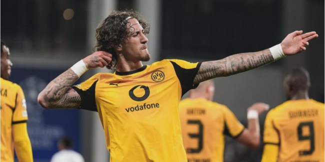 El entorno de un delantero admite interés de Sevilla y Betis 