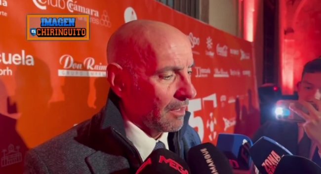 Monchi muy molesto con el cartel de la Cabalgata de Reyes