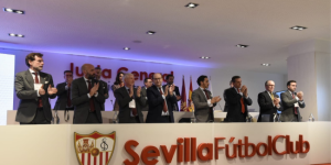 El único que se niega a vender su acciones por ahora