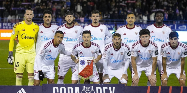 El mejor jugador del Sevilla en la rampa de salida