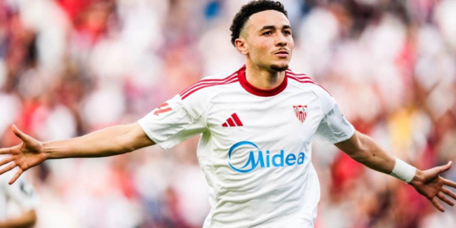 El mejor jugador del Sevilla en la rampa de salida 