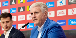 Antonio Cordón negocia cara a cara con el nueve