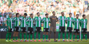 El Betis lo convence para que renuncie a mucho dinero