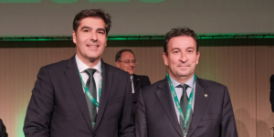 El Betis negocia la ruptura de un contrato