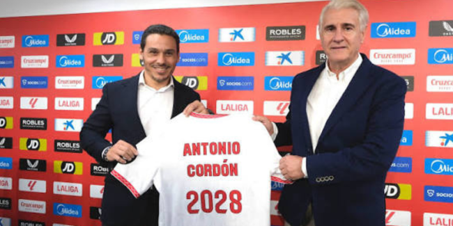 Anuncian los tres fichajes en los que trabaja a Antonio Cordón