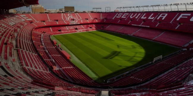 Un entrenador muy querido por la afición dispuesto a levantar al Sevilla