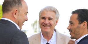 Cordón les comunica que tienen que marcharse