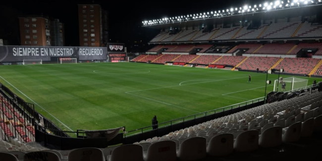 Enfado del club y la afición con un futbolista