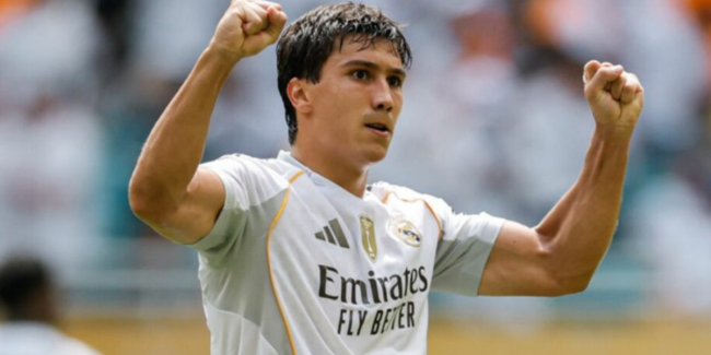 Fajardo sigue intentando fichar a su opción número 1 para la delantera