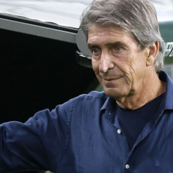 Agota la paciencia de Pellegrini y se trabaja en su venta