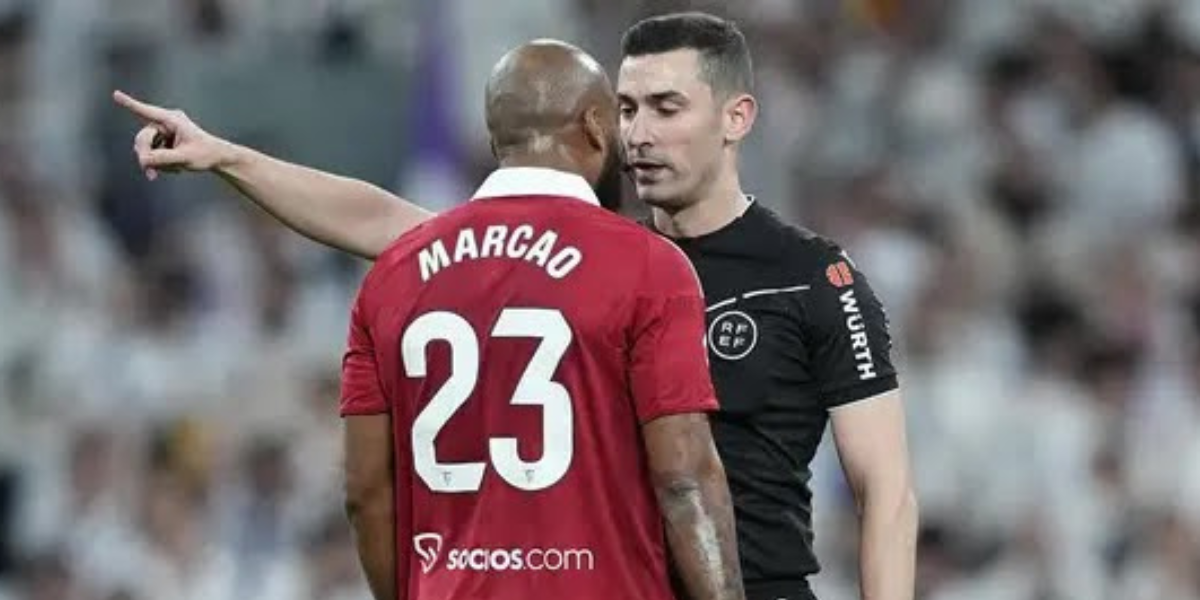 Cabreo e indignación en el Sevilla FC 