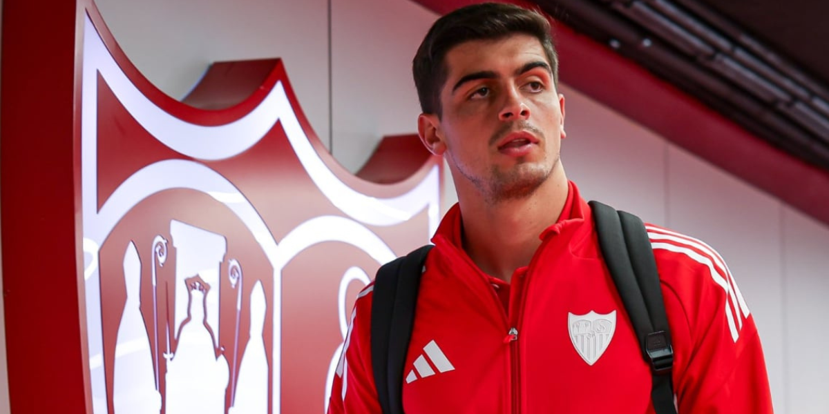 Badé podría colaborar en un ingreso importante para el Sevilla 