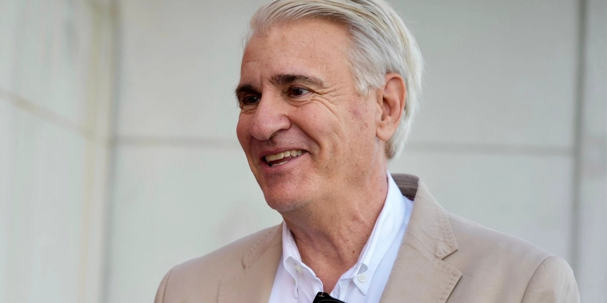 La operación salida sigue su curso: Antonio Cordón muy cerca de colocar a otro descarte