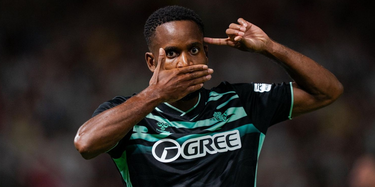 Operación salida en el Real Betis: El Oviedo podría acoger a un descarte