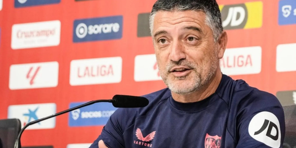 García Pimienta cuando era entrenador del Sevilla