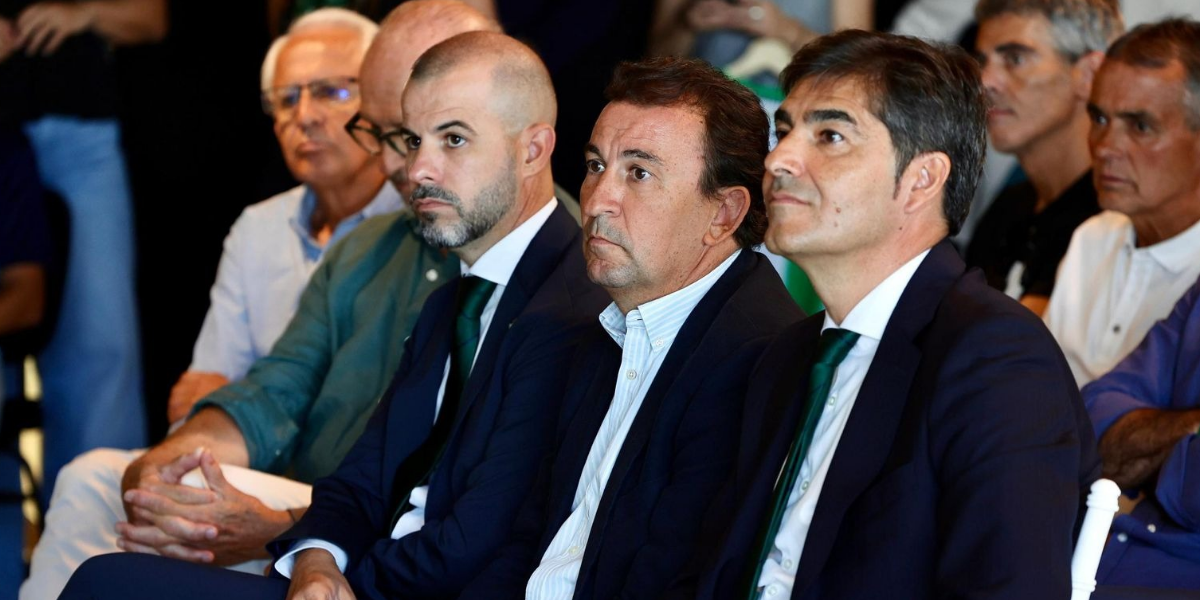 Manu Fajardo, José Miguel López catalán y Ángel Haro