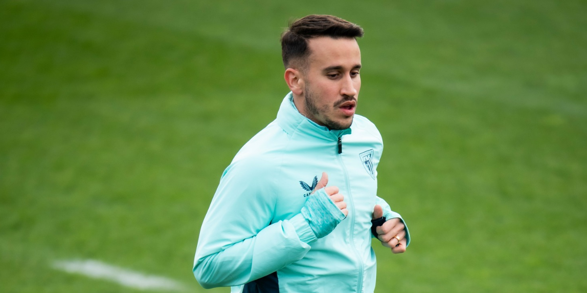 Alex Berenguer entrenando con el Athletic Club 
