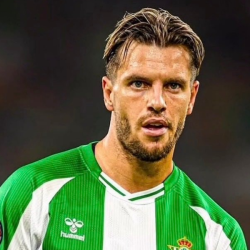 Lo Celso jugando con el Betis