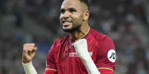 En-Nesyri frena a la Juventus por el Sevilla: Su deseo prioritario es volver