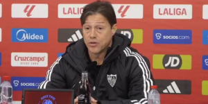 Almeyda en rueda de prensa