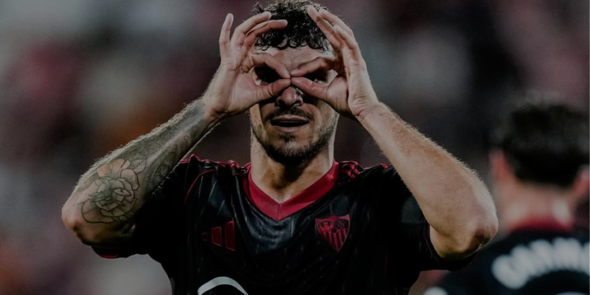 El Sevilla FC quiere vender a Isaac Romero: En Inglaterra podría estar la solución