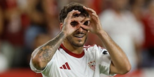 Isaac Romero comunica al Sevilla su deseo: Se complica la operación salida