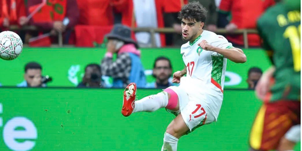 Abde asistiendo con Marruecos