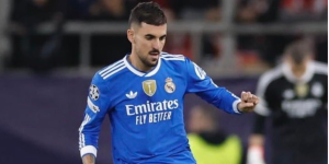 Dani Ceballos con el Real Madrid