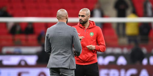 Amrabat antes de un partido con Marruecos