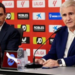 José María del Nido Carrasco y Antonio Cordón en rueda de prensa