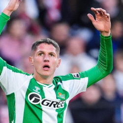 Sergi Altimira celebrando la victoria