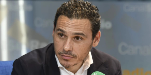 El entrenador importante que se ofreció al Sevilla en verano: Junior lo rechazó